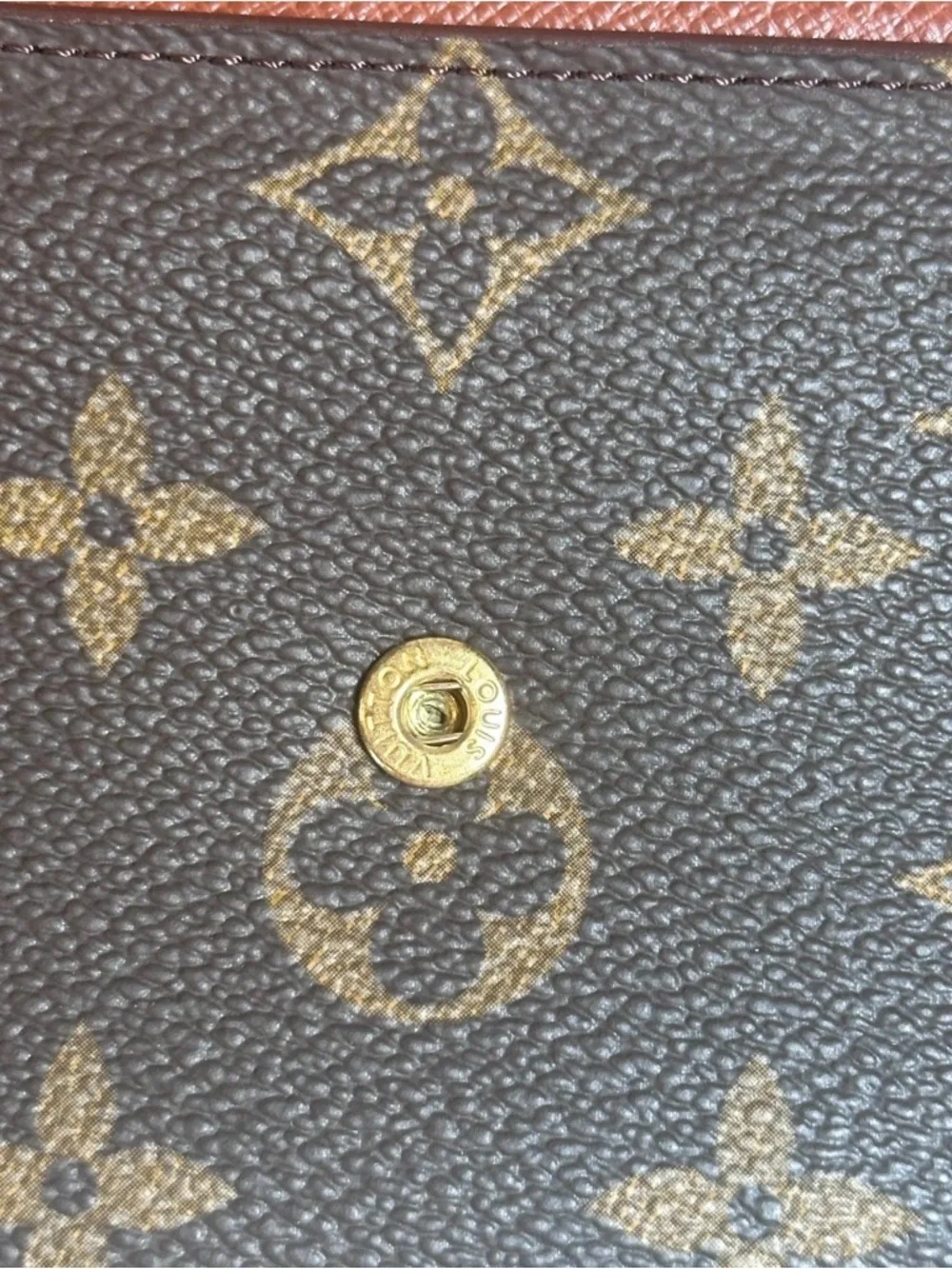 Auth Monogram Porte Trésor International Wallet